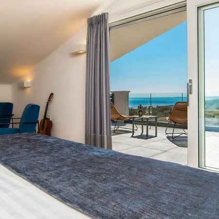 Gorgeous In With House Sea View Holiday home *