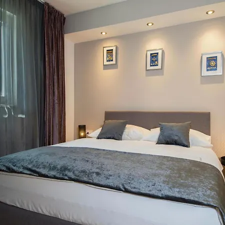 Gorgeous In With House Sea View *