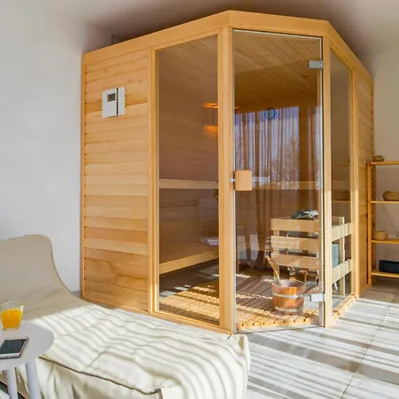 Gorgeous In With House Sea View Holiday home