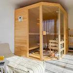 Front In With Sauna بيت للعطل